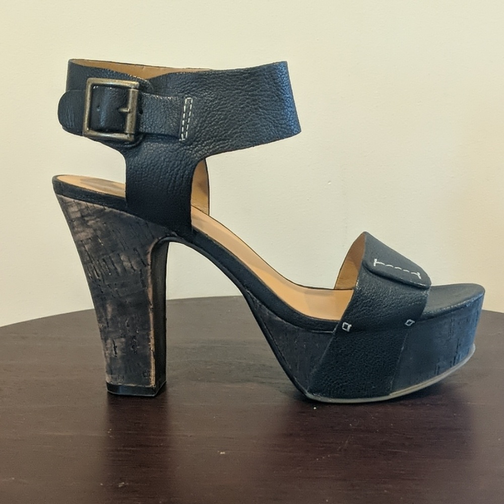 Nine West Vintage America Chunky Heel Platform
